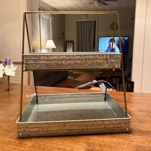 Galvanized 2 Tiered Tray